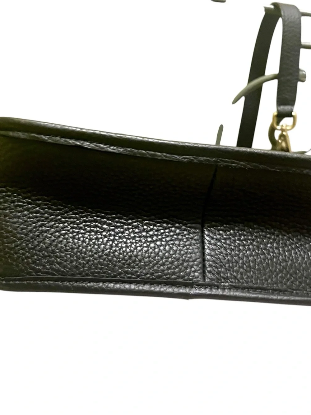Gigi New York Crossbody - Picture 6 of 8